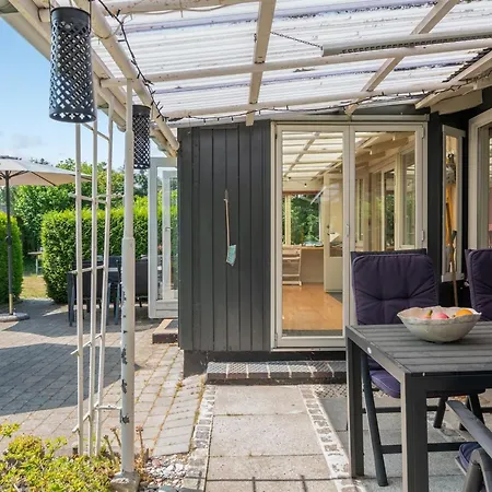 בית נופש Monja - 350m From The Sea By Interhome
